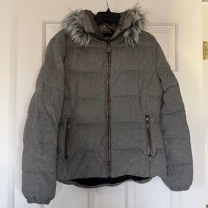 Grey SKEA Winter Jacket with removable fur. Size is Medium
